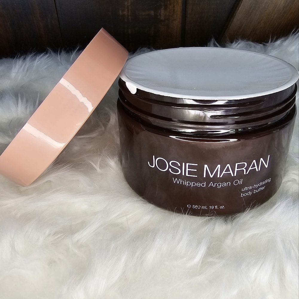 JOSIE MARAN WHIPPED ARGAN OIL BODY BUTTER VANILLA PEAR 19oz